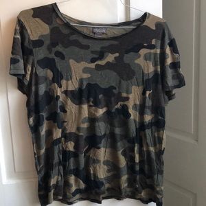 Camo tee